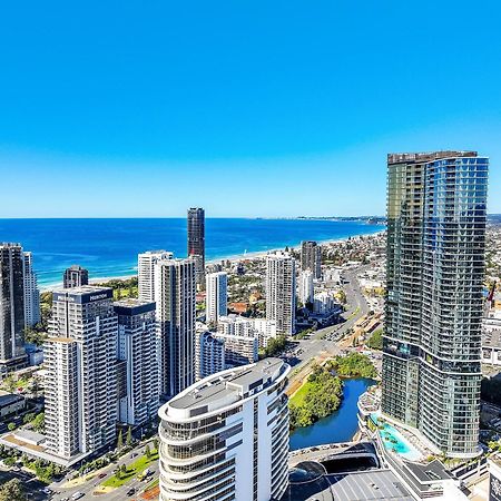 Luxury S Casino Residences Broadbeach - Holiday Paradise โกลด์โคสต์ ภายนอก รูปภาพ