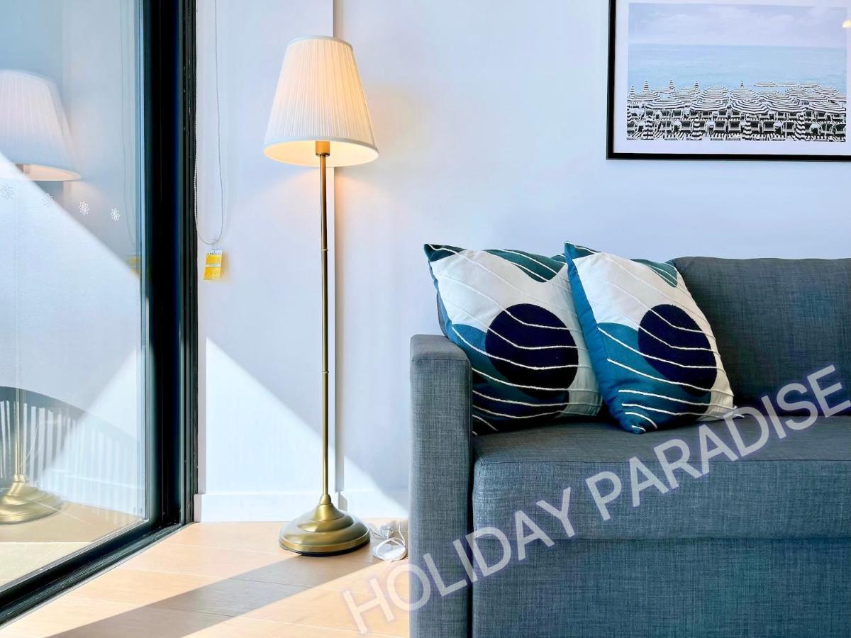 Luxury S Casino Residences Broadbeach - Holiday Paradise โกลด์โคสต์ ภายนอก รูปภาพ