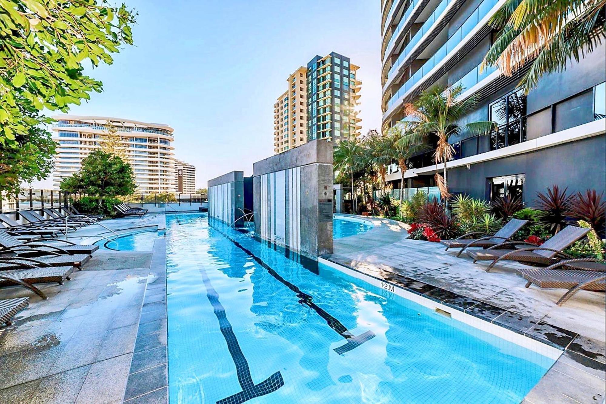 Luxury S Casino Residences Broadbeach - Holiday Paradise โกลด์โคสต์ ห้อง รูปภาพ