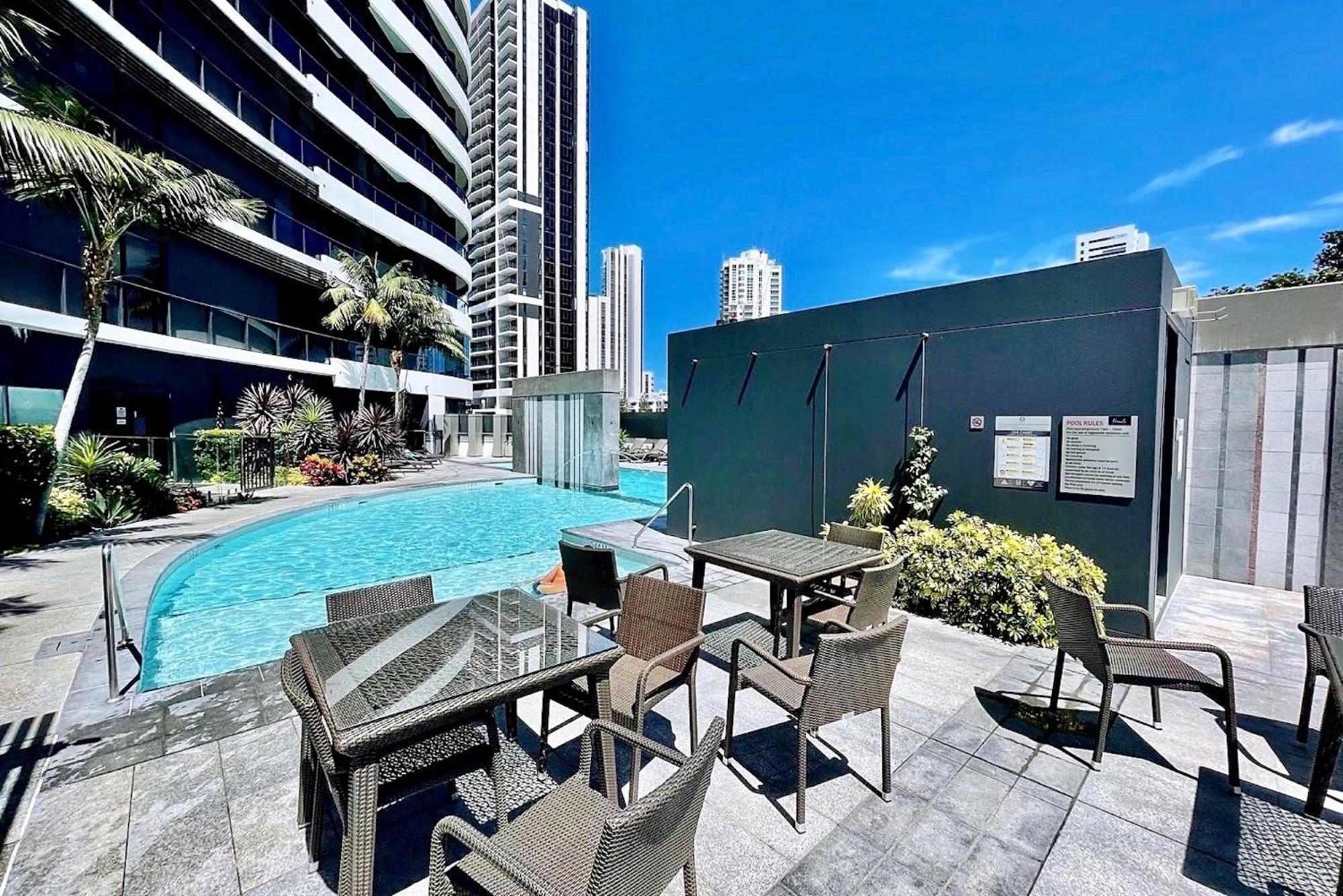 Luxury S Casino Residences Broadbeach - Holiday Paradise โกลด์โคสต์ ห้อง รูปภาพ